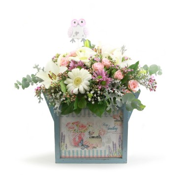 Caja de Madera Vintage con flores