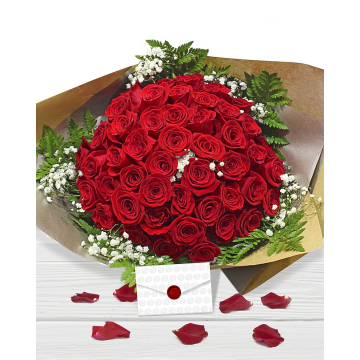 Bouquet of 50 Roses / Bouquet of 51 Red Roses at Home