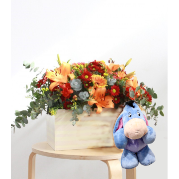 Caja de Flores y Osito de peluche. Regalar Fantasía. Envío gratis